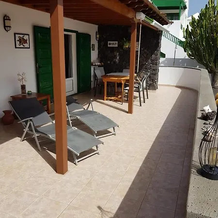 Casa El Nido Tatil Evi Charco del Palo